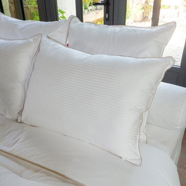 LESTRA Fjord Grand Hôtel Firm Pillow - 2 Sizes