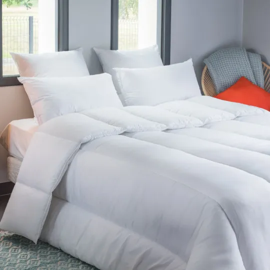 LESTRA Essential Natural Lightweight Down Duvet 180g/m² - 5 Sizes