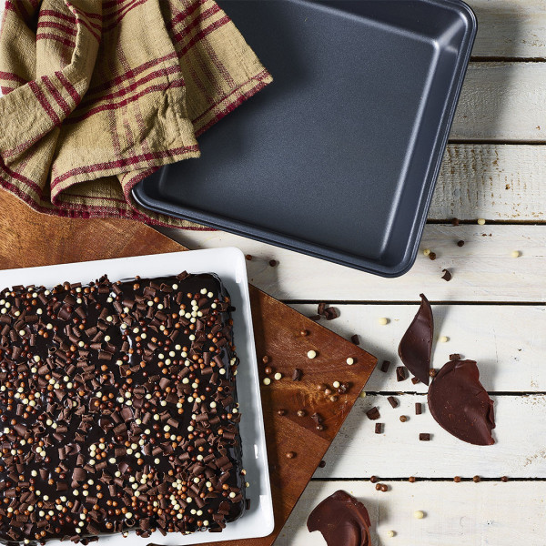 DE BUYER Non-Stick Steel Square Baking Pan 22cm