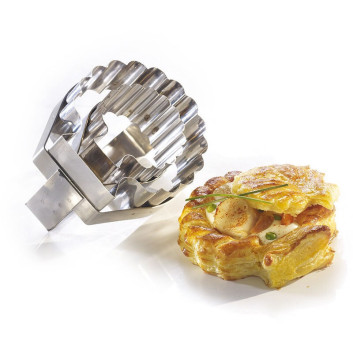 MATFER Double Scallop-Shaped Stainless Steel Cutter, 12.5x12cm