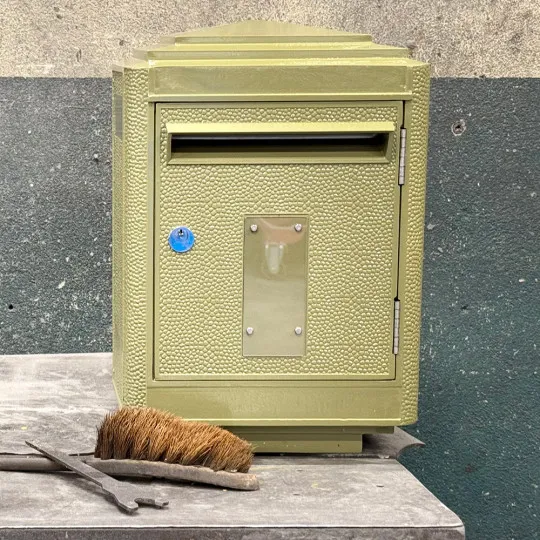 LA BOITE JAUNE Letterbox 1950 - 8 colors