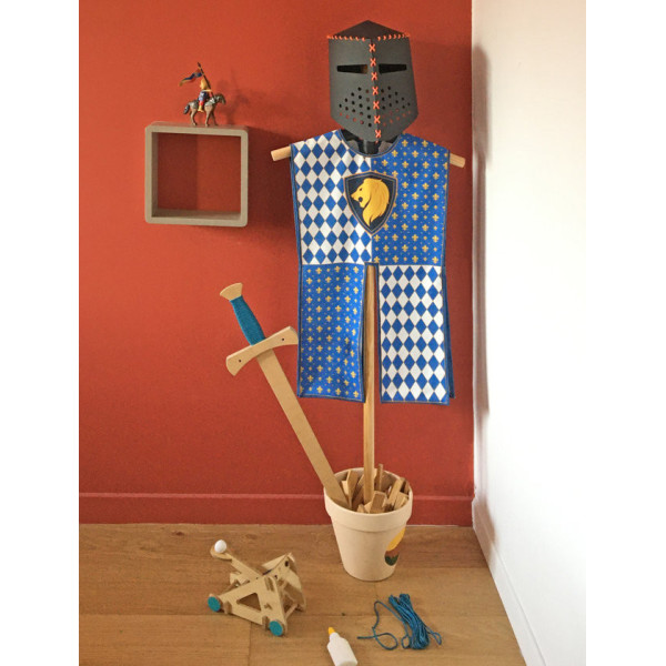 Le Heaume du chevalier MANUFACTURE EN FAMILLE Diy à construire